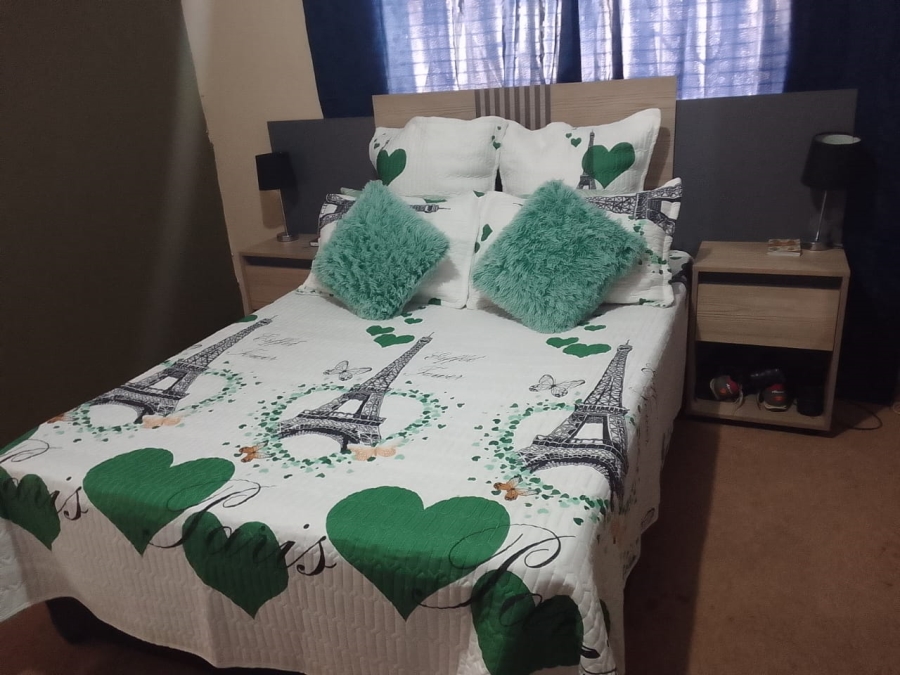2 Bedroom Property for Sale in Vista Park Free State